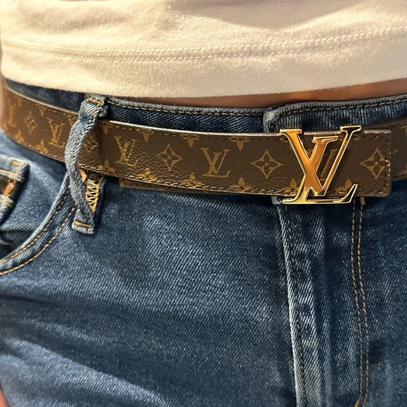 Ladies Size 32 Louis Vuitton Belt - Picture 3 of 13